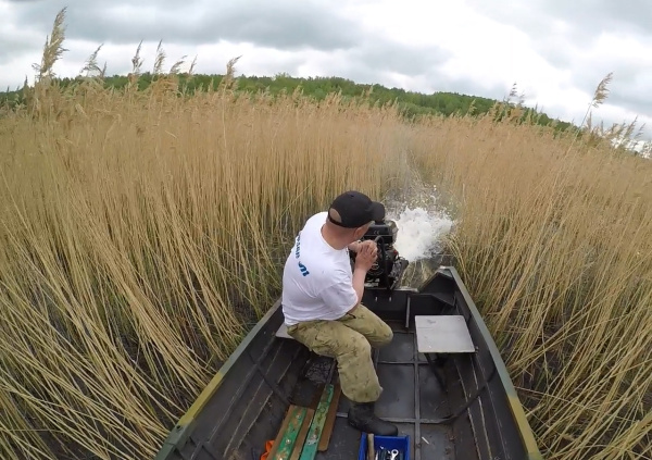 Лодочный мотор болотоход Бурлак М - 2 6.5 л.с. эл.запуск | Мототека